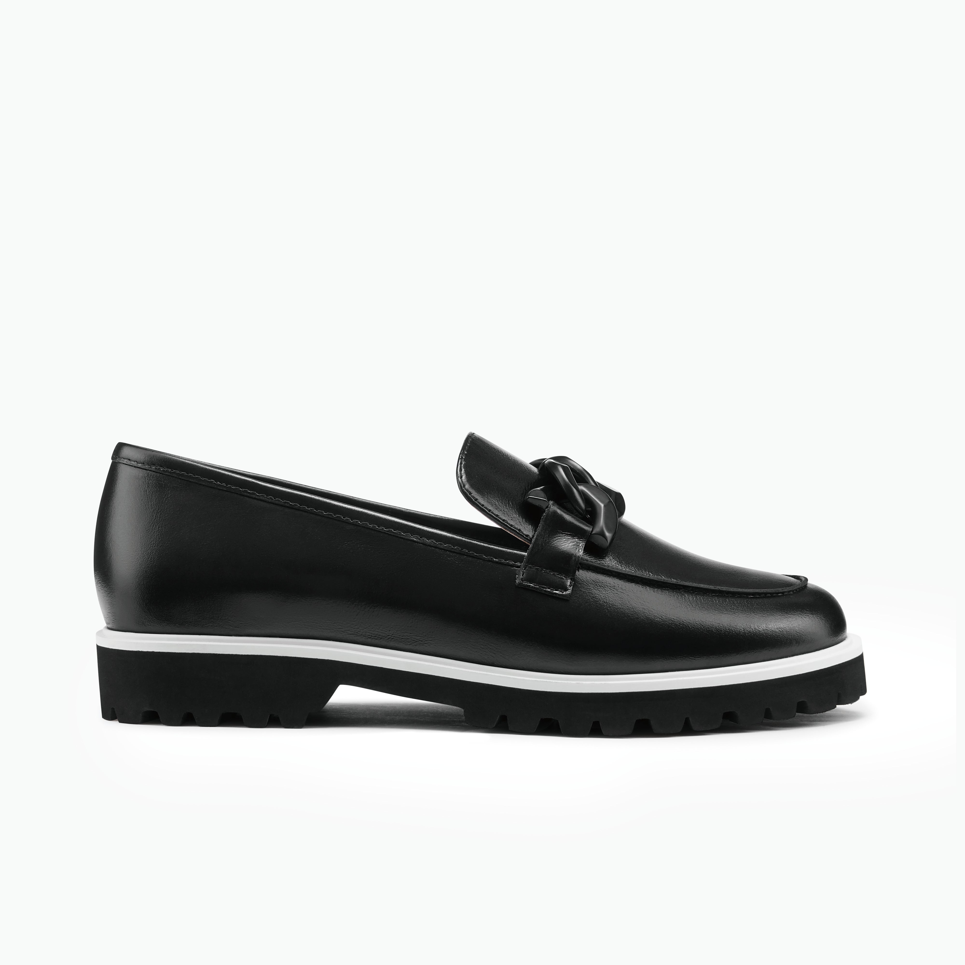 Dominica Loafer | Black oiled leather