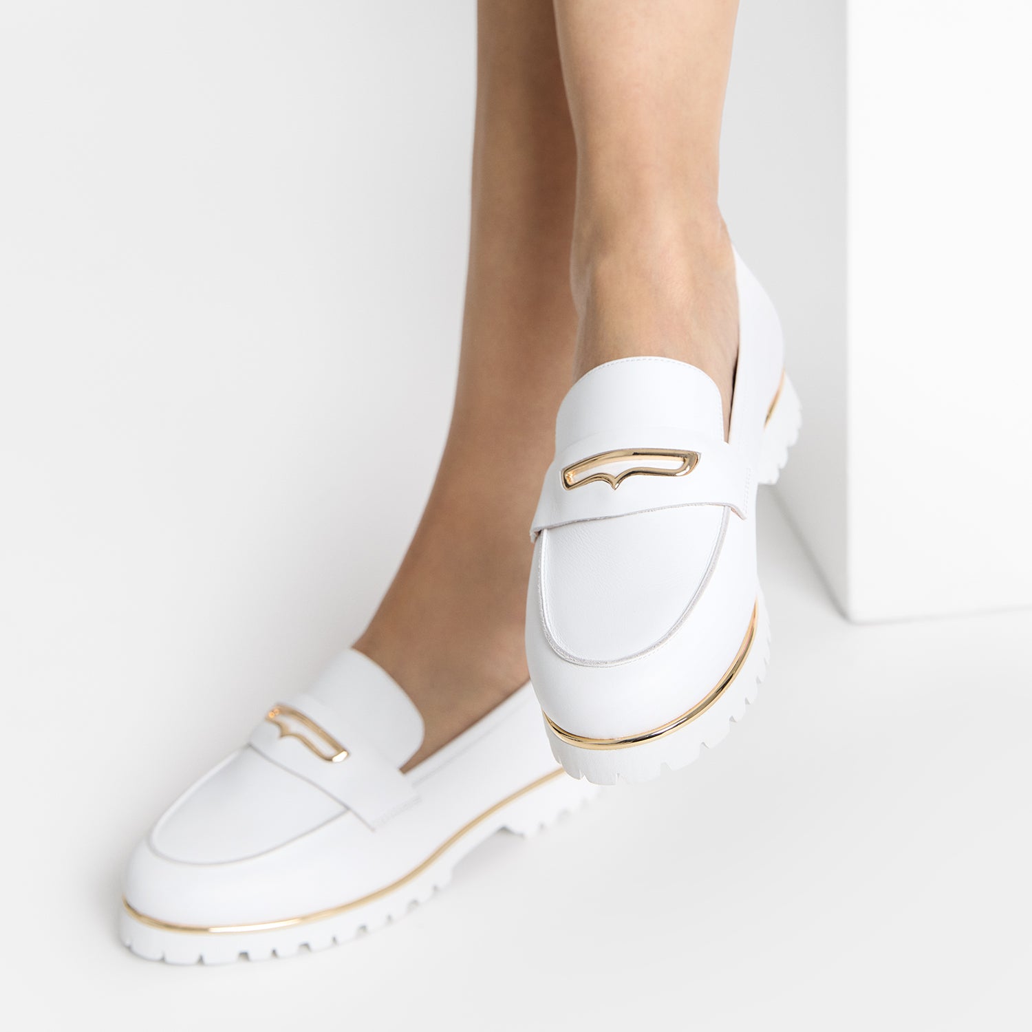 Dallas Loafer | White Leather