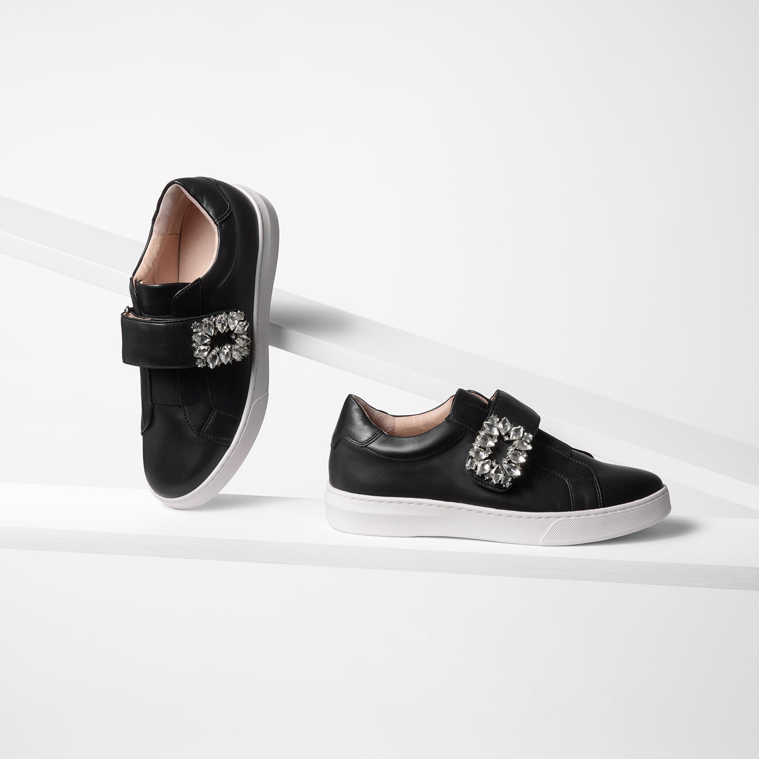 Gracie Sneaker Ltd Ed. | Black Leather