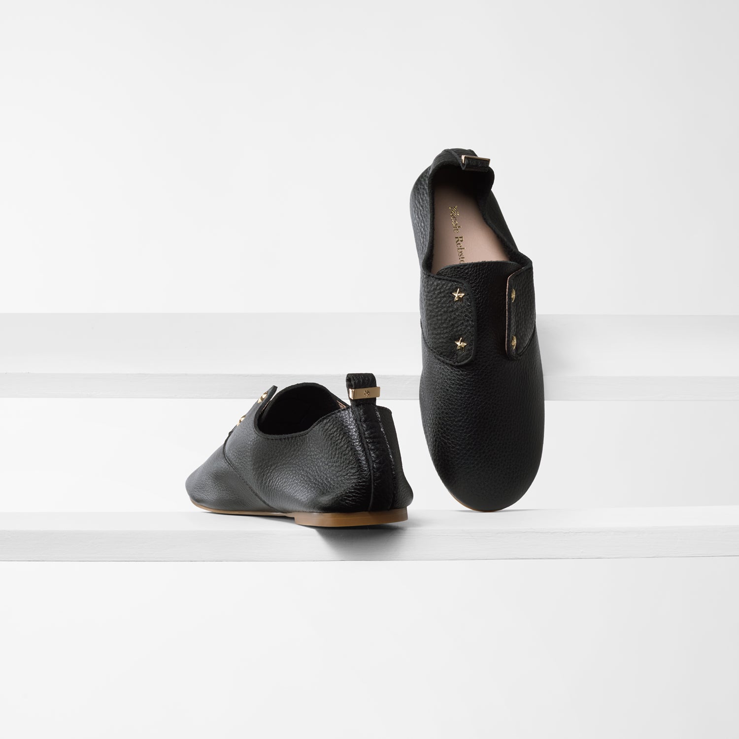 Xeno Flat | Black pebble